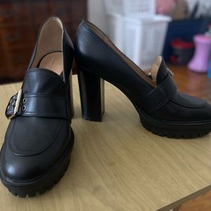 Gianvito Rossi leather loafer women's high heel shoe